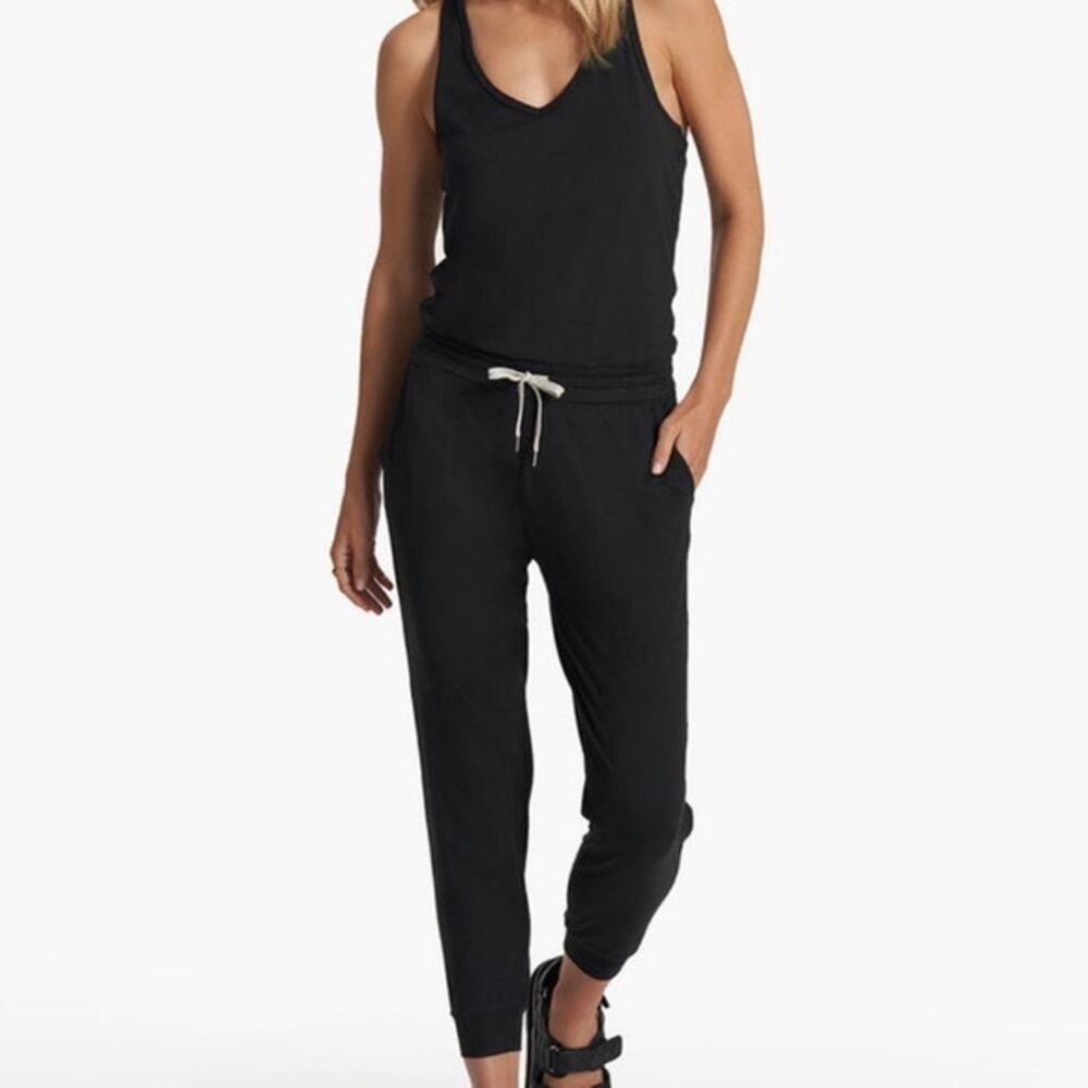 Vuori lux luna athletic jogger jumpsuit size small